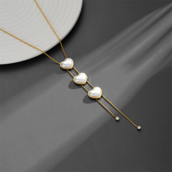 Trendy and Elegant Heart Shaped Pearl Necklace for Girls and Women
